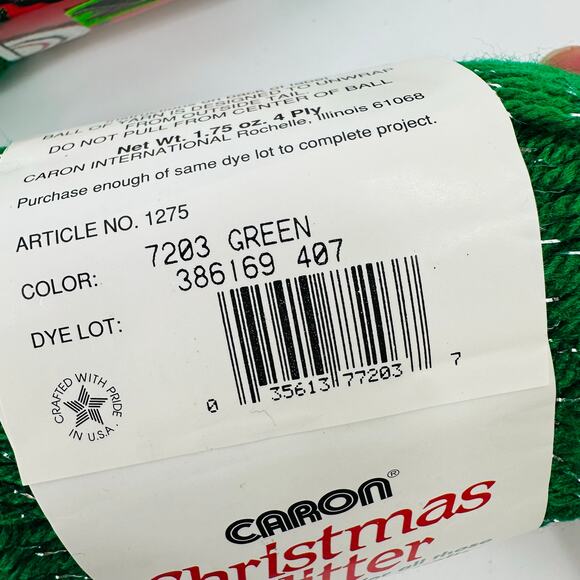 8 Caron Christmas Glitter Sparkle Yarn Lot Red Green White Red Vintage Holiday - Picture 5 of 9